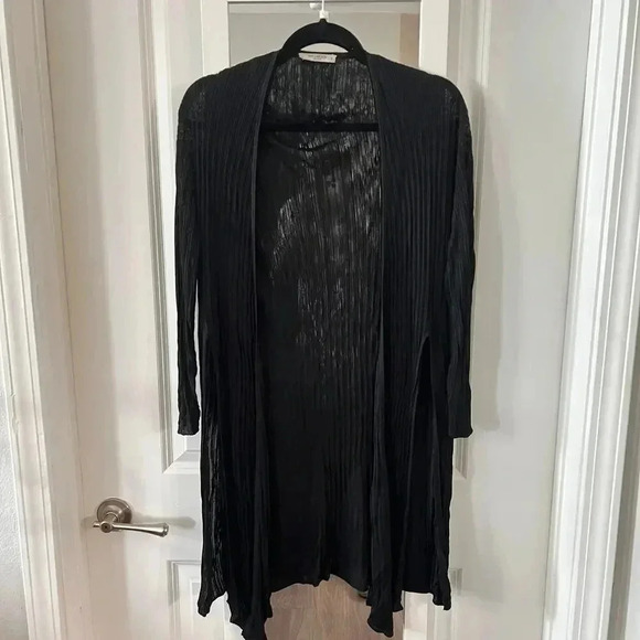 MM Lafleur Black Cardigan Sweater Size Small Color Black - Picture 1 of 5